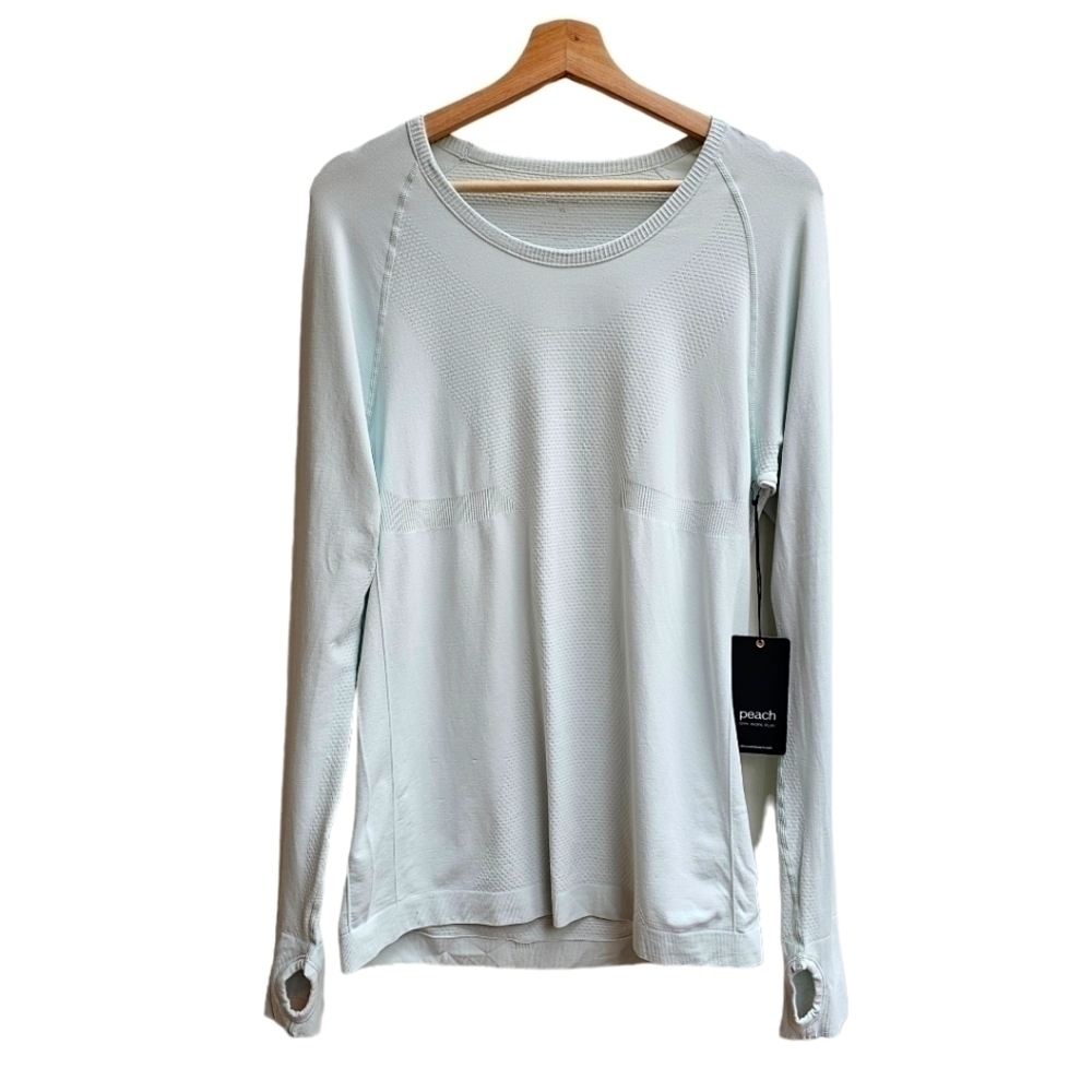Peach Pale Blue Long Sleeve Crew Neck Workout Top (Fits Medium Tag XLarge)